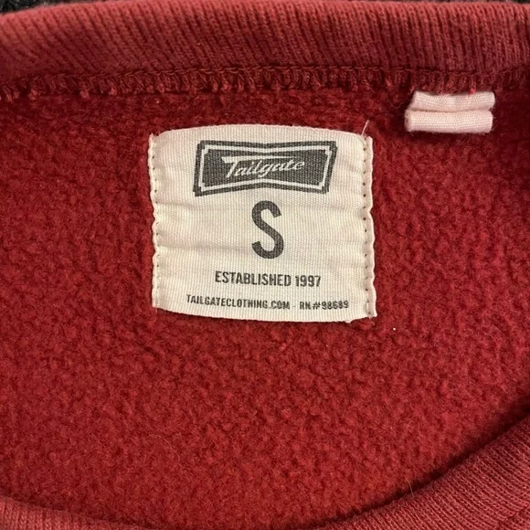 American Eagle Tailgate Red Fleece Sweater Men’s (S) - Picture 2 of 2